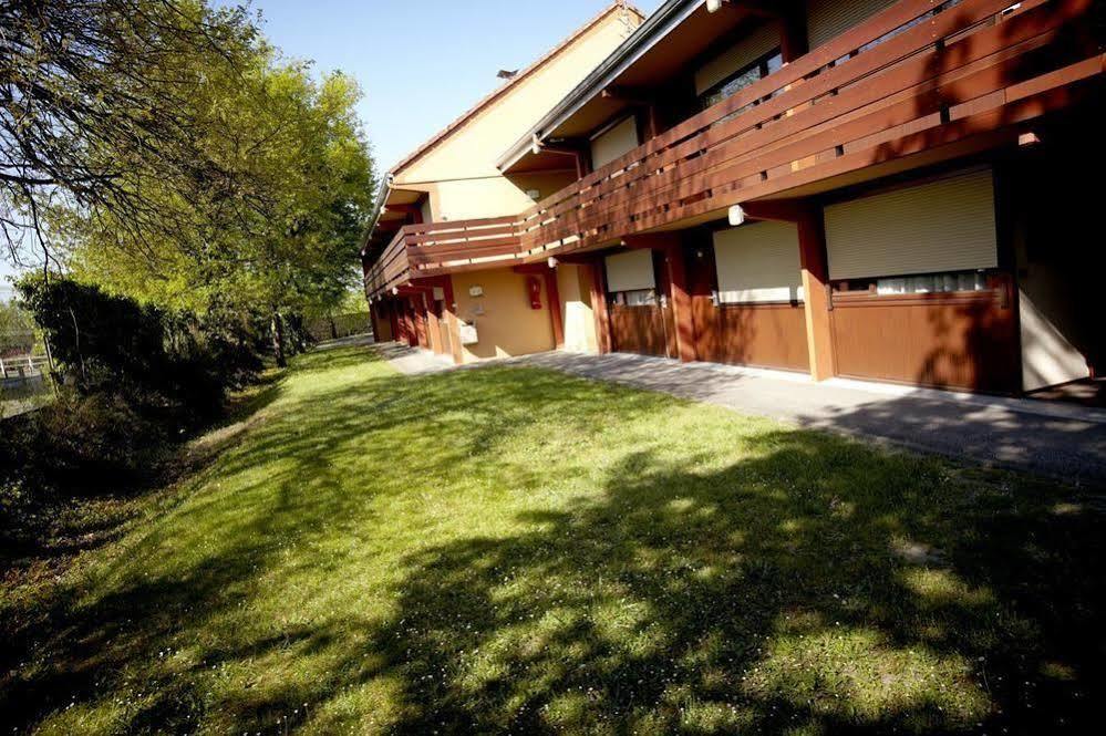 Kyriad Fontenay - Tresigny Exterior foto